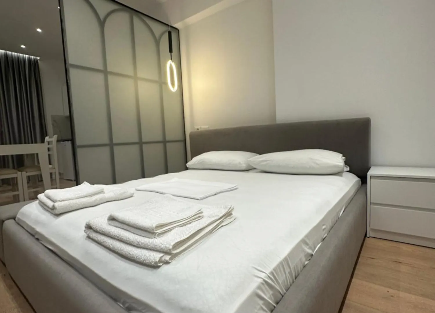 Center Apartment Tiran